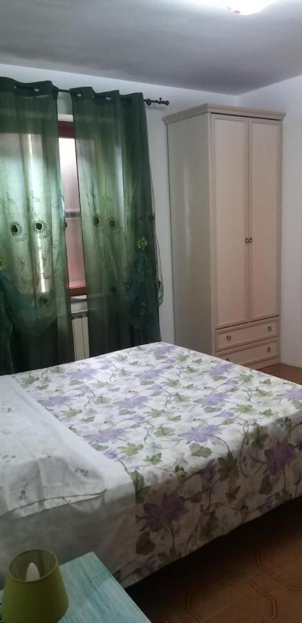 La Finestra Sul Cortile Bed & Breakfast Помеция Екстериор снимка