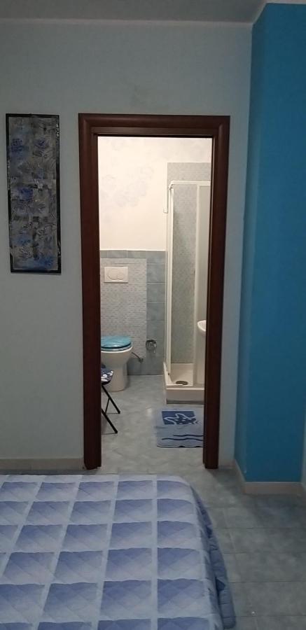 La Finestra Sul Cortile Bed & Breakfast Помеция Екстериор снимка
