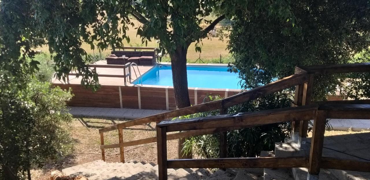 La Finestra Sul Cortile Bed & Breakfast Помеция Екстериор снимка